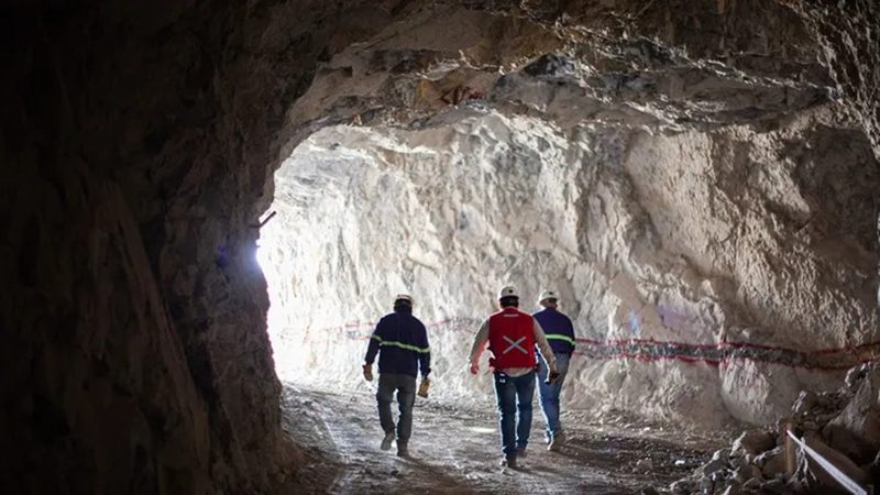 Golden Mining