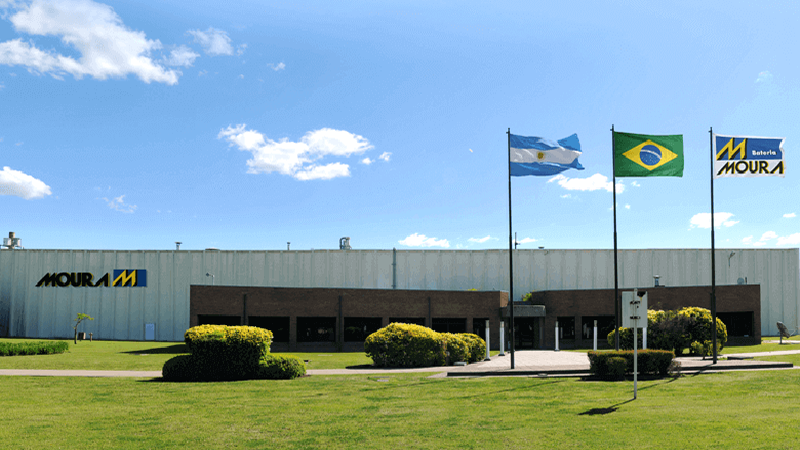 Moura